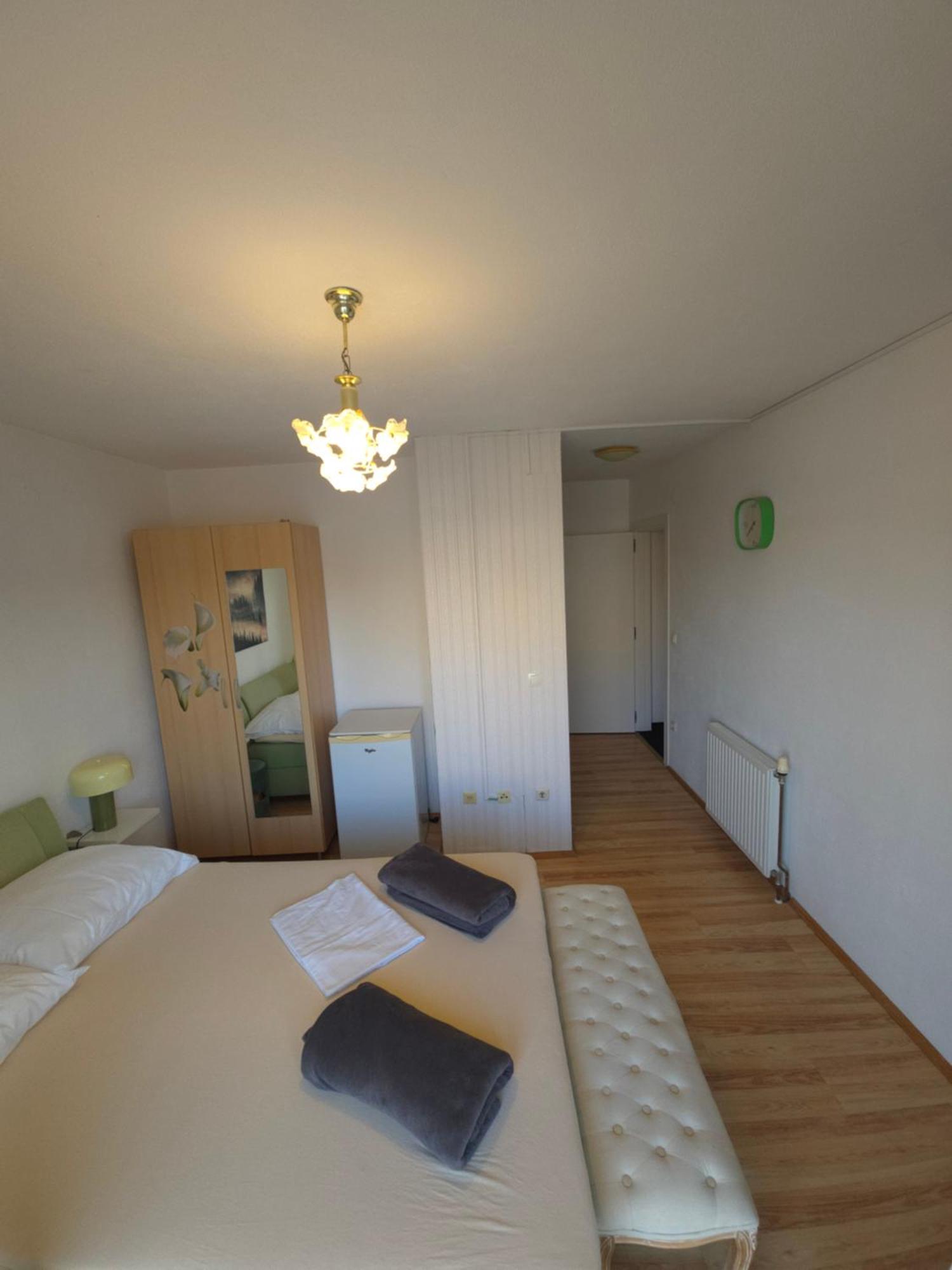 Apartments Ars Vivendi Trogir Eksteriør billede