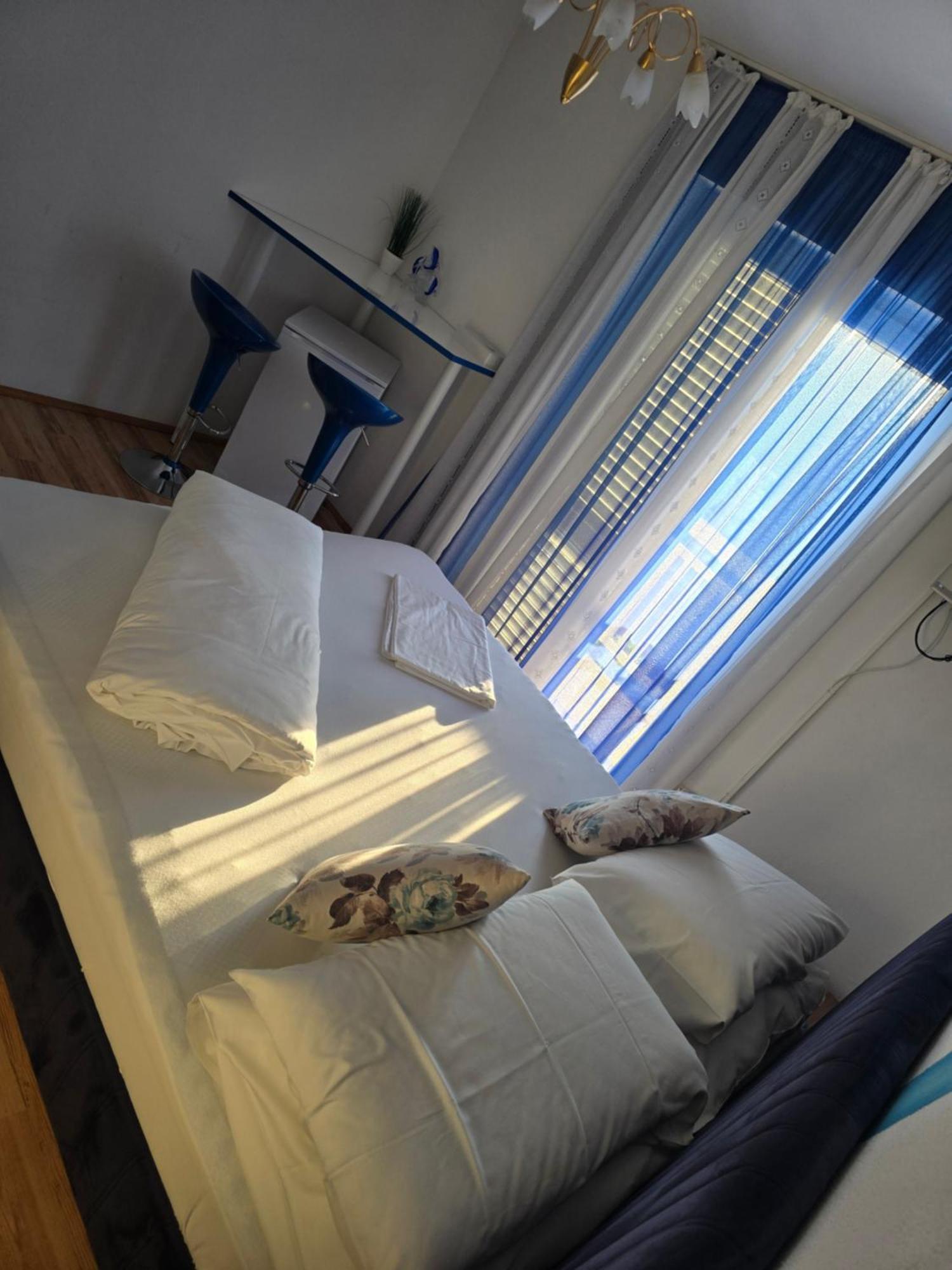 Apartments Ars Vivendi Trogir Eksteriør billede